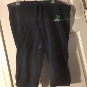 Capri lounge pants